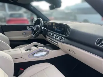 MERCEDES-BENZ GLE 450 d 4m AMG Night AHK Pano Mbeam …