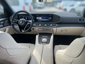 MERCEDES-BENZ GLE 450 d 4m AMG Night AHK Pano Mbeam …