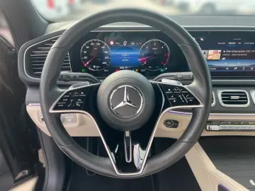 MERCEDES-BENZ GLE 450 d 4m AMG Night AHK Pano Mbeam …