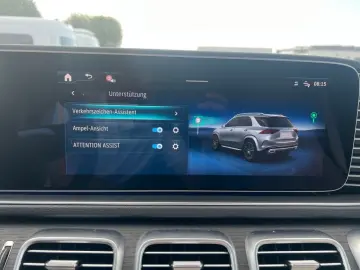 MERCEDES-BENZ GLE 450 d 4m AMG Night AHK Pano Mbeam …