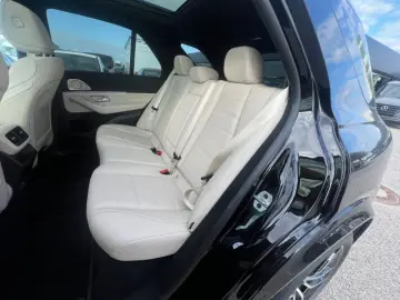 MERCEDES-BENZ GLE 450 d 4m AMG Night AHK Pano Mbeam …