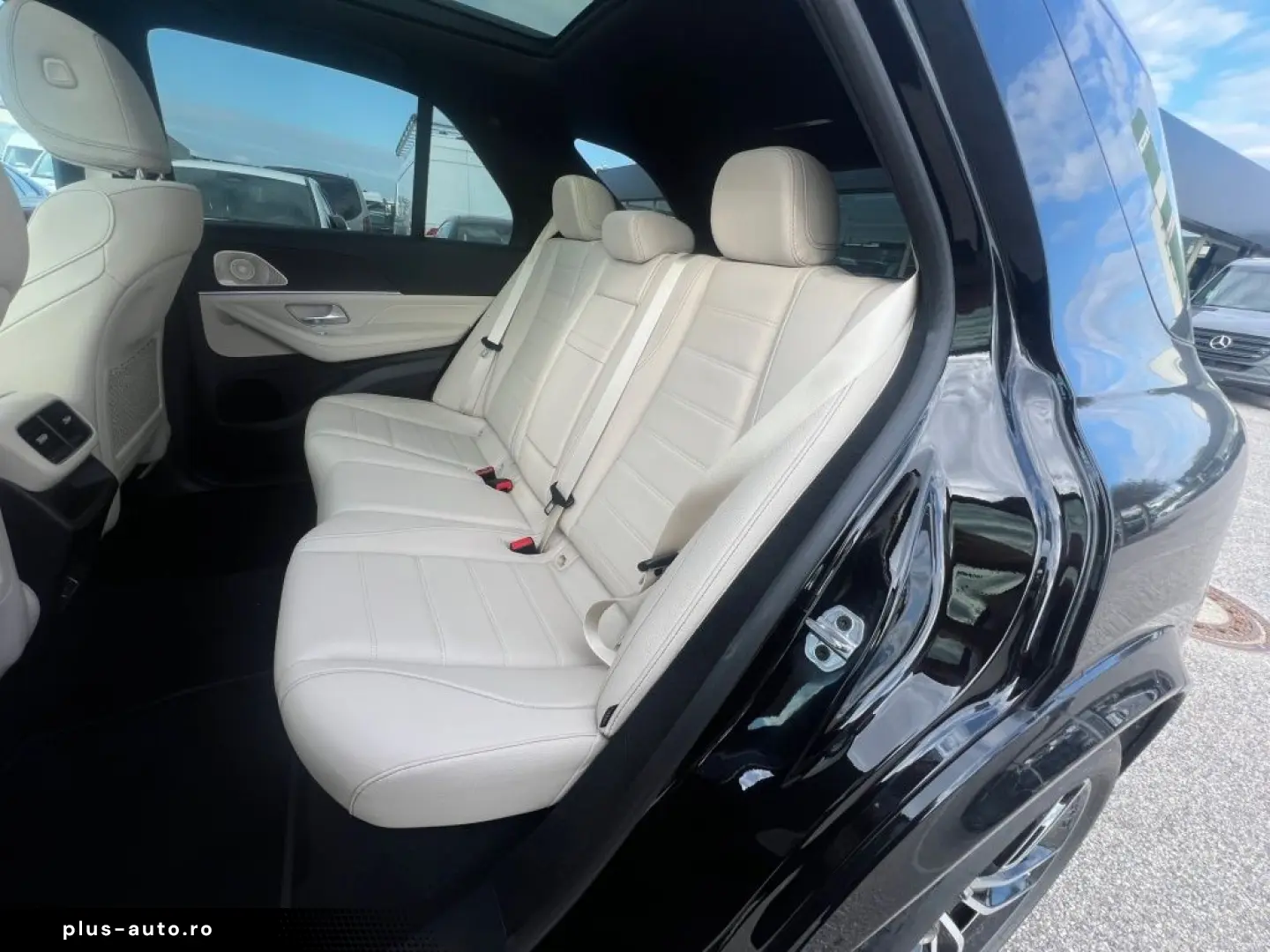 MERCEDES-BENZ GLE 450 d 4m AMG Night AHK Pano Mbeam &hellip;