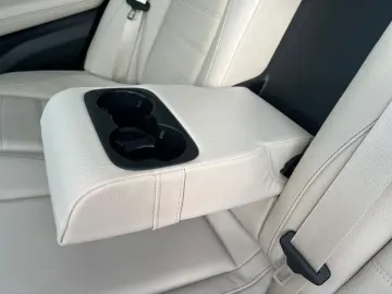 MERCEDES-BENZ GLE 450 d 4m AMG Night AHK Pano Mbeam …