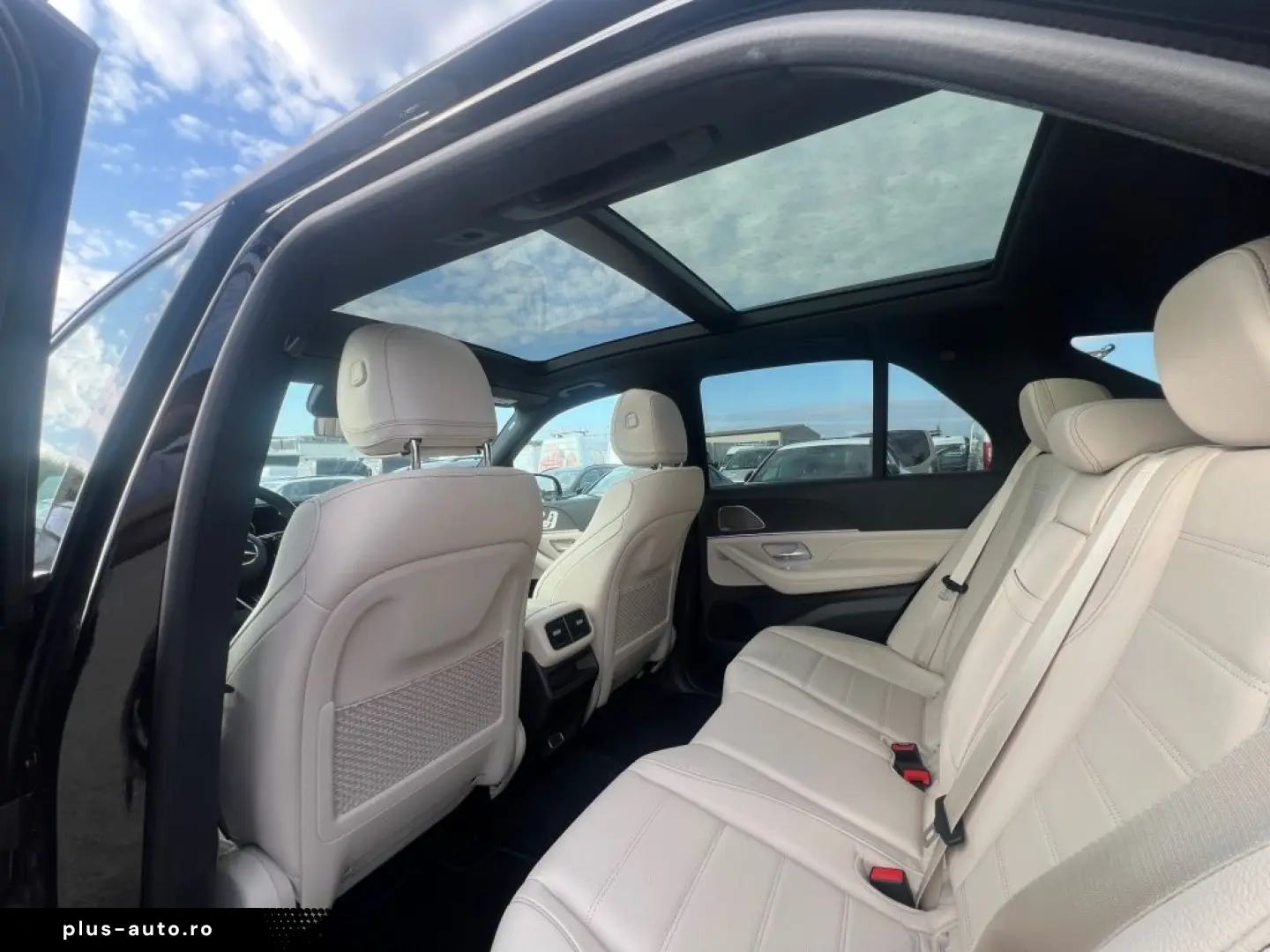 MERCEDES-BENZ GLE 450 d 4m AMG Night AHK Pano Mbeam &hellip;