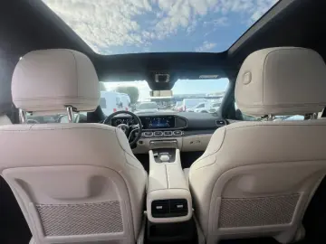 MERCEDES-BENZ GLE 450 d 4m AMG Night AHK Pano Mbeam …