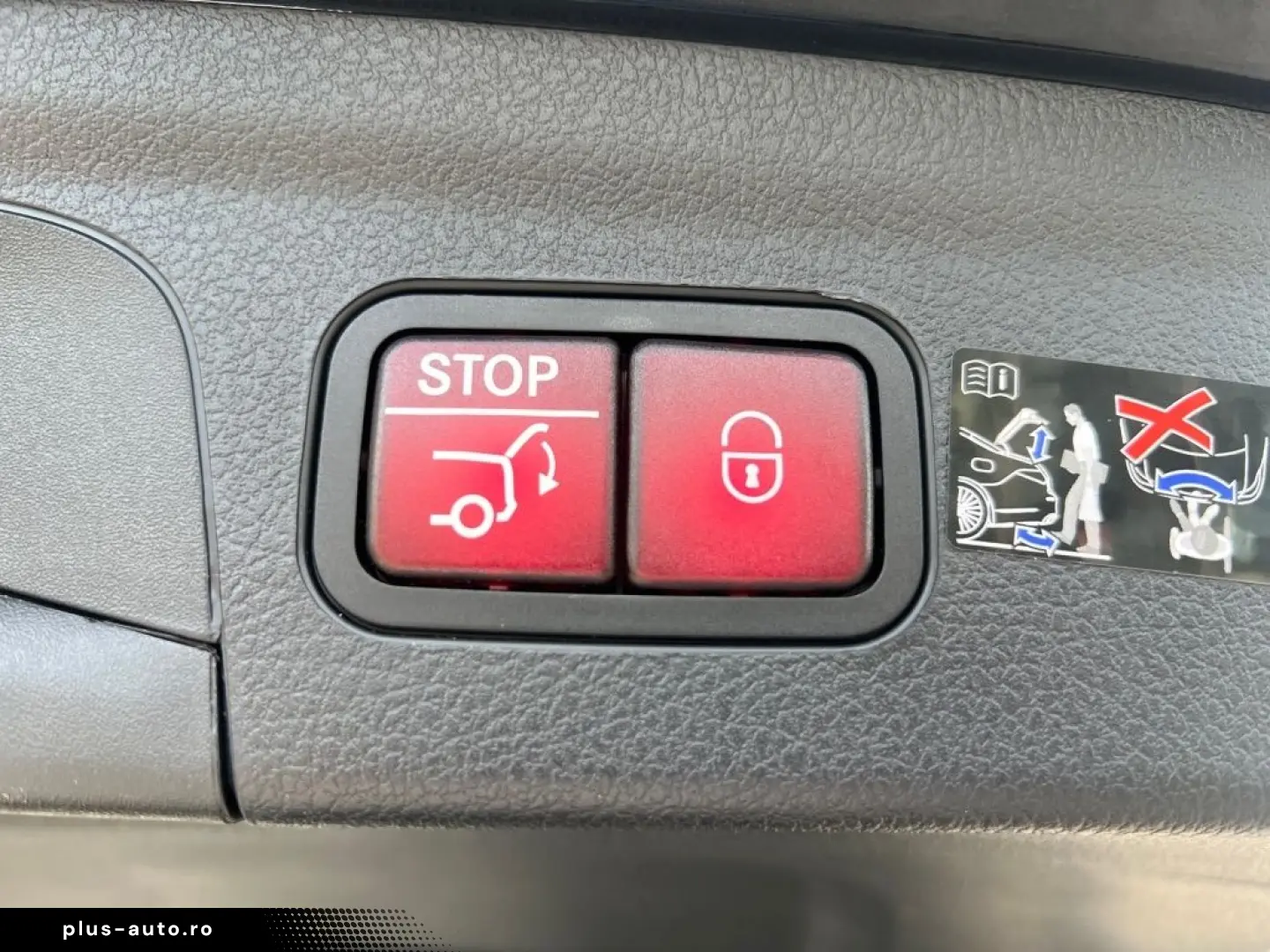 MERCEDES-BENZ GLE 450 d 4m AMG Night AHK Pano Mbeam &hellip;