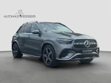 MERCEDES-BENZ GLE 450 4M AMG DISTR AHK Pano 360  Mem…