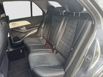 MERCEDES-BENZ GLE 450 4M AMG DISTR AHK Pano 360  Mem…