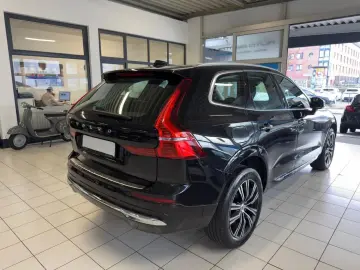 VOLVO XC60 Inscription Luft-Fahr PANO HUP VOLL
