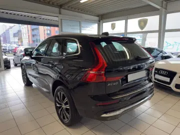 VOLVO XC60 Inscription Luft-Fahr PANO HUP VOLL