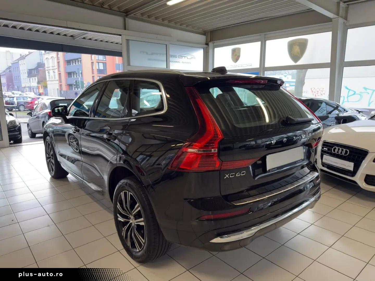 VOLVO XC60 Inscription Luft-Fahr PANO HUP VOLL
