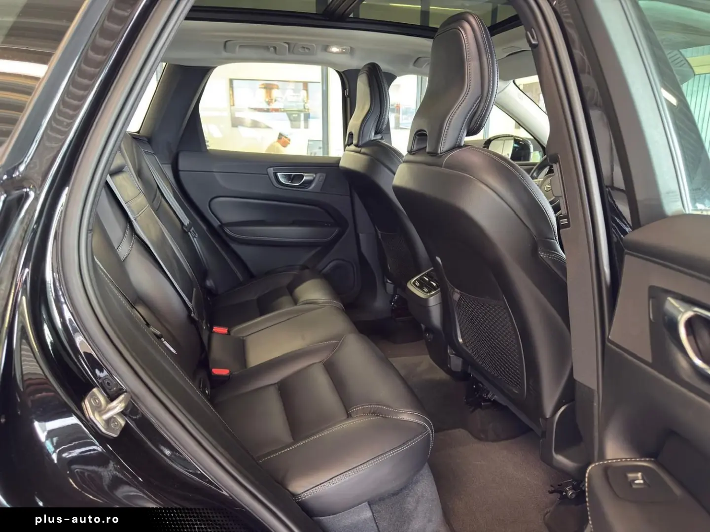 VOLVO XC60 Inscription Luft-Fahr PANO HUP VOLL