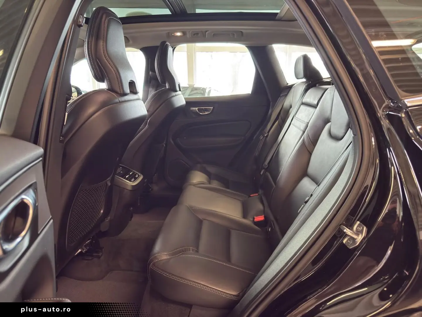 VOLVO XC60 Inscription Luft-Fahr PANO HUP VOLL