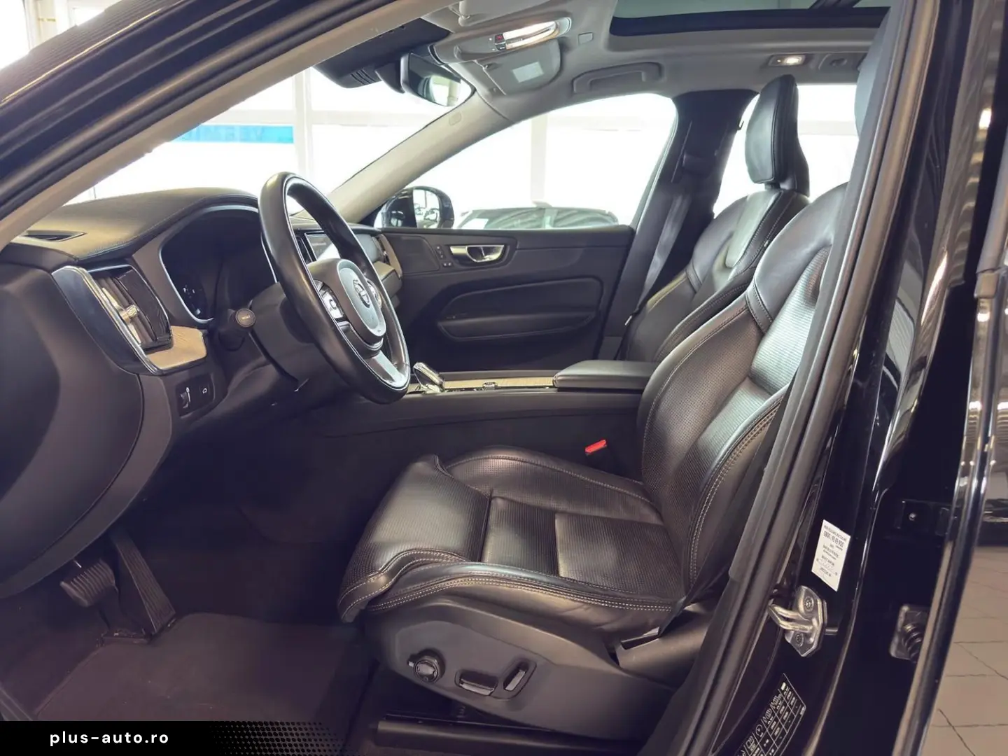 VOLVO XC60 Inscription Luft-Fahr PANO HUP VOLL