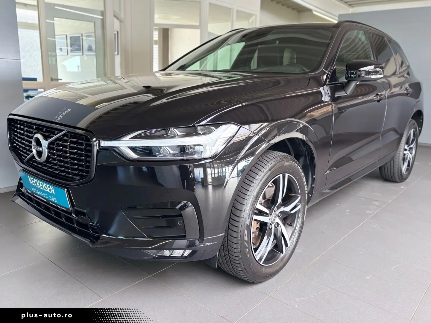 VOLVO XC60 B5 AWD Aut. R-Design AHK   Luftfahrw.   ACC