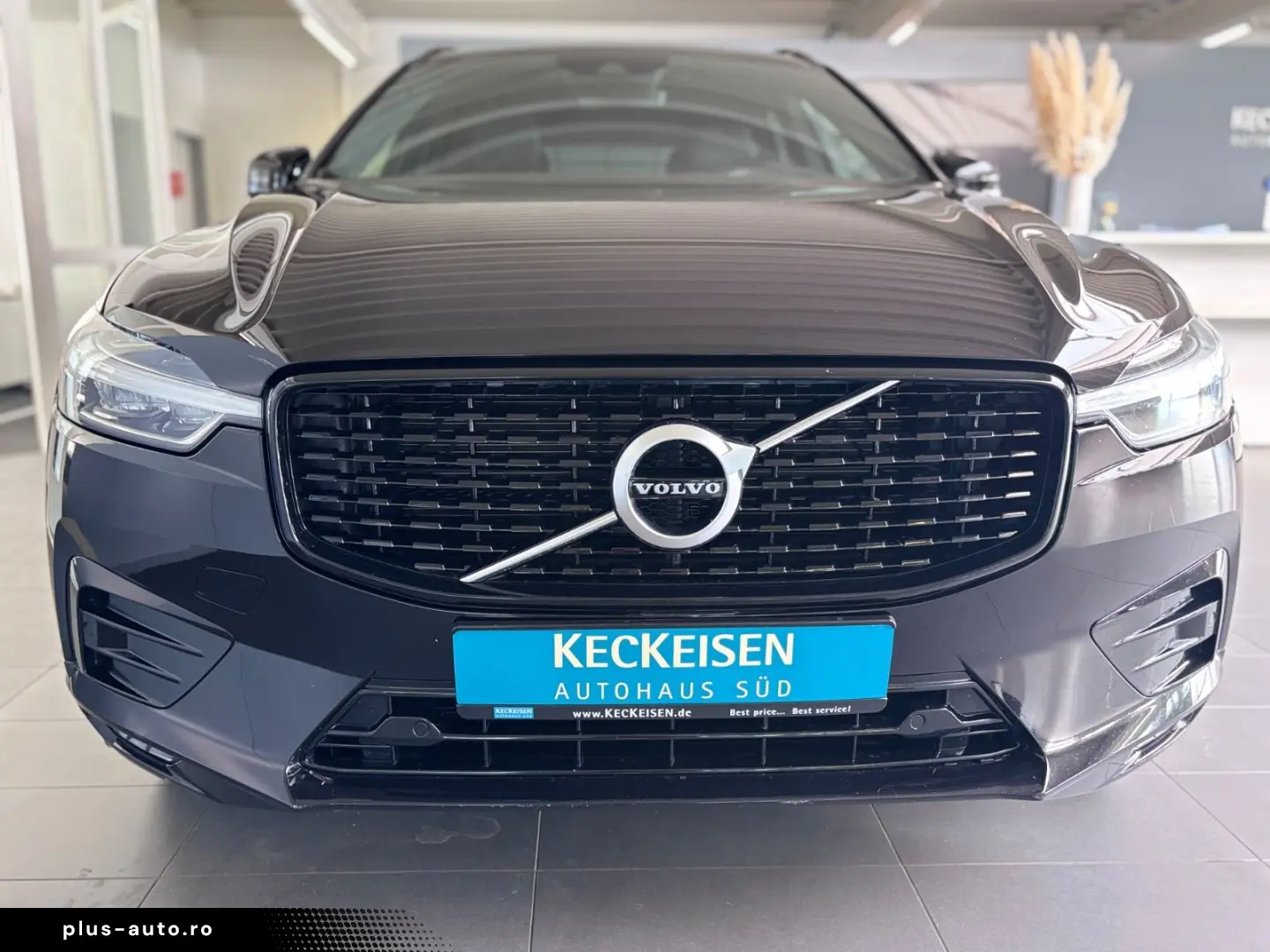 VOLVO XC60 B5 AWD Aut. R-Design AHK   Luftfahrw.   ACC