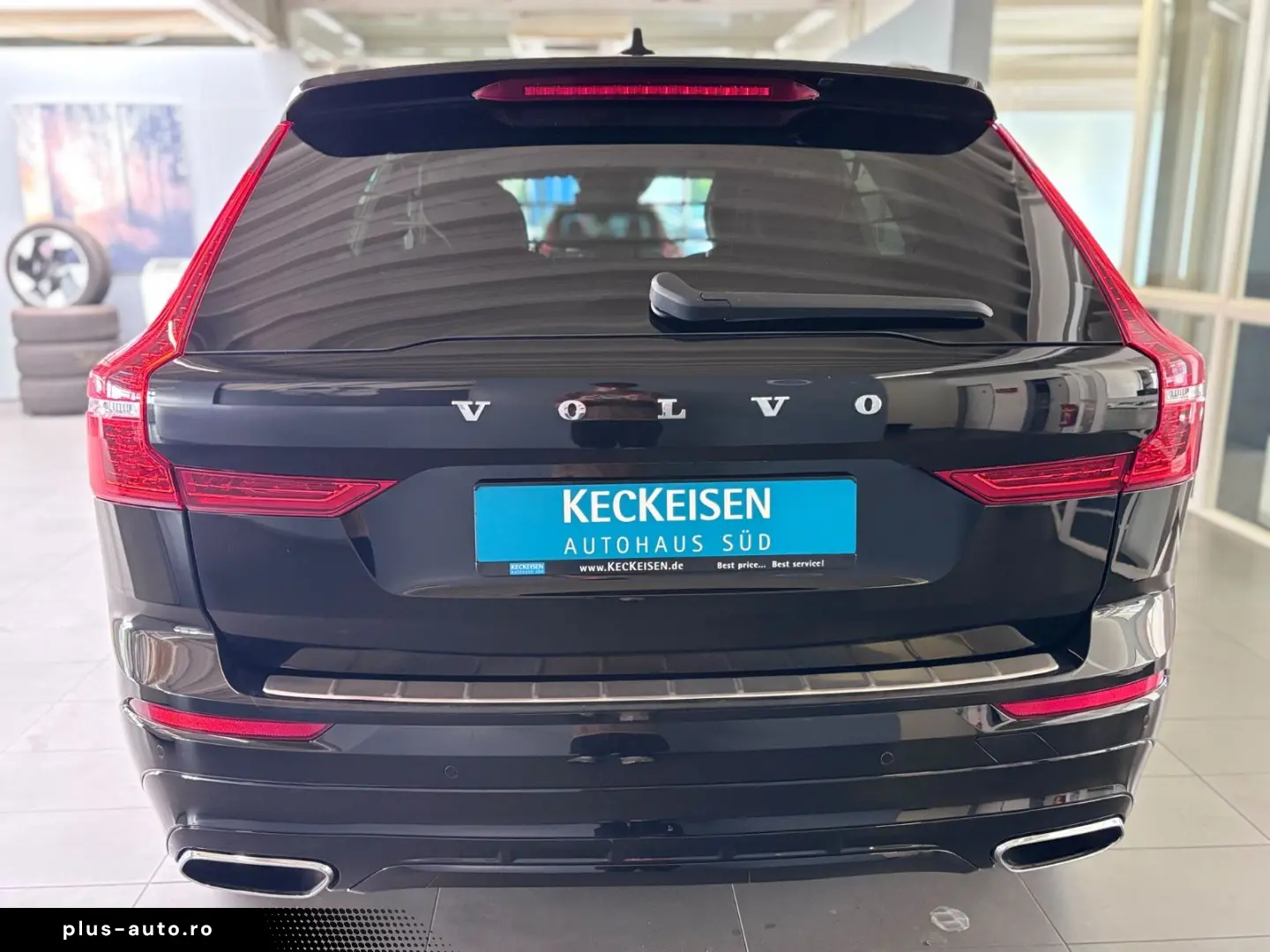 VOLVO XC60 B5 AWD Aut. R-Design AHK   Luftfahrw.   ACC