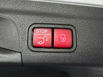 MERCEDES-BENZ GLE 450 d 4M AMG Distronic  HUD AHK Pa…