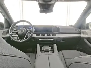 MERCEDES-BENZ GLE 450 d AMG 4M AHK Pano Memo 360  Am…