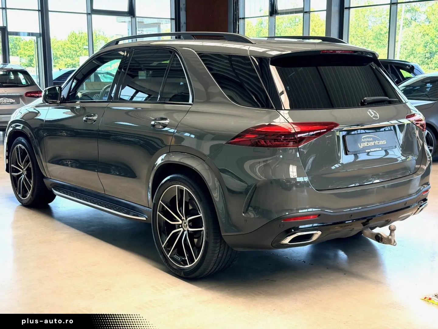 MERCEDES-BENZ GLE 2025 — imagine 4