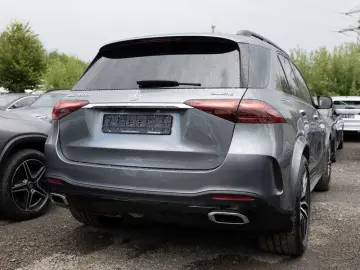 MERCEDES-BENZ GLE 450 d 4M AMG-Sport MLB Pano AHK Ni…
