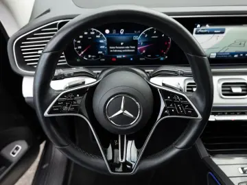 MERCEDES-BENZ GLE 450 d 4M AMG-Sport MLB Pano AHK Ni…