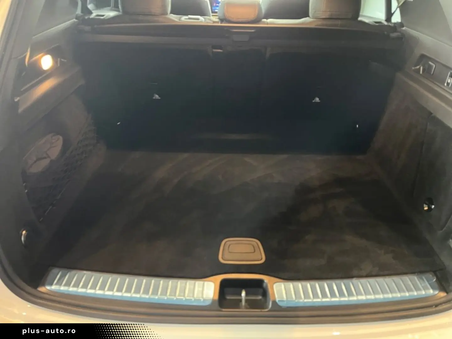 MERCEDES-BENZ GLE 450 d 4M AMG Night Pano AHK HuD Burmester