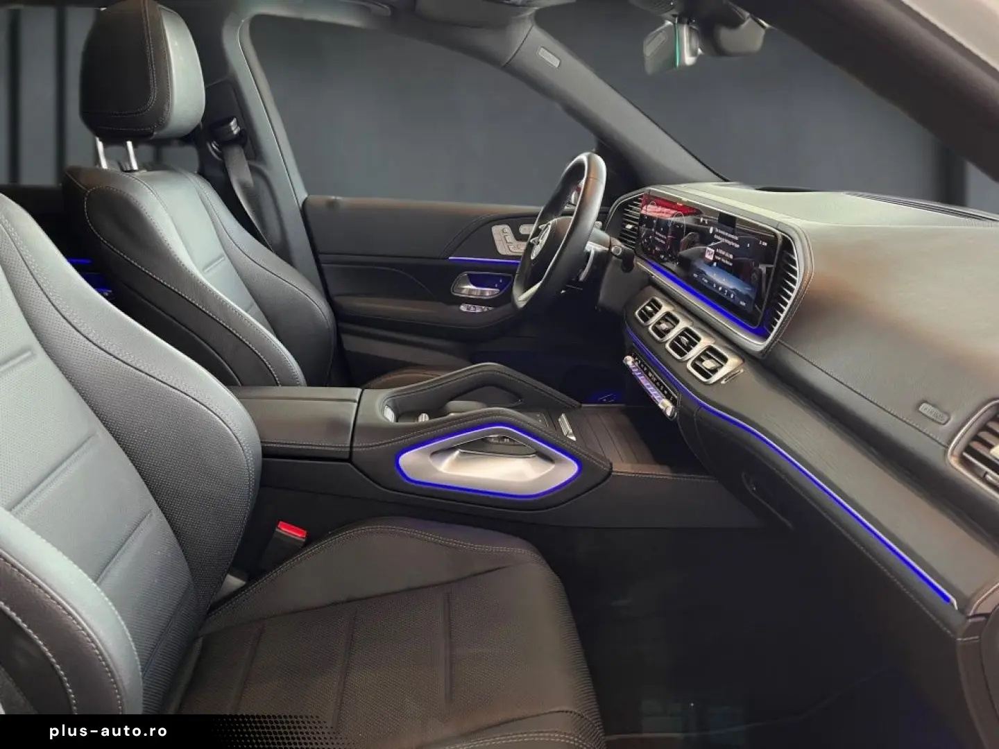MERCEDES-BENZ GLE 450 d 4M AMG Night Pano AHK HuD Burmester