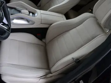 MERCEDES-BENZ GLE 450d Coupe 4M AMG HUD 360 PANO BUR…