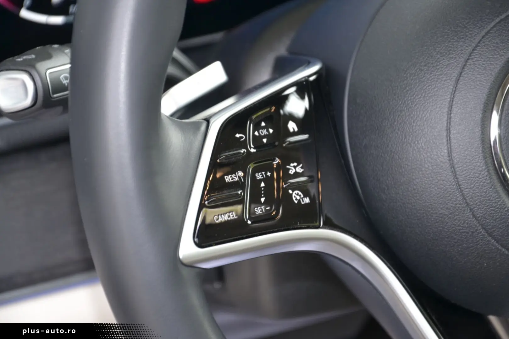 MERCEDES-BENZ GLE 450d Coupe 4M AMG HUD 360 PANO BUR&hellip;