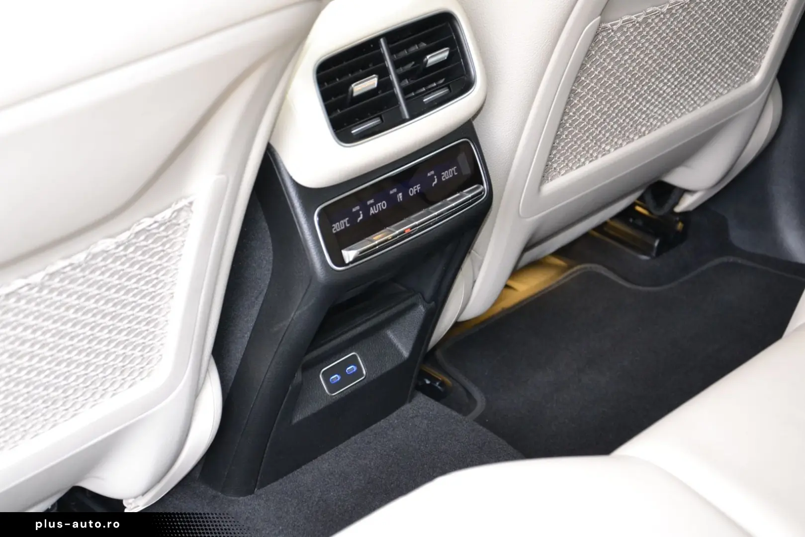 MERCEDES-BENZ GLE 450d Coupe 4M AMG HUD 360 PANO BUR&hellip;