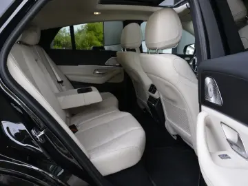 MERCEDES-BENZ GLE 450d Coupe 4M AMG HUD 360 PANO BUR…
