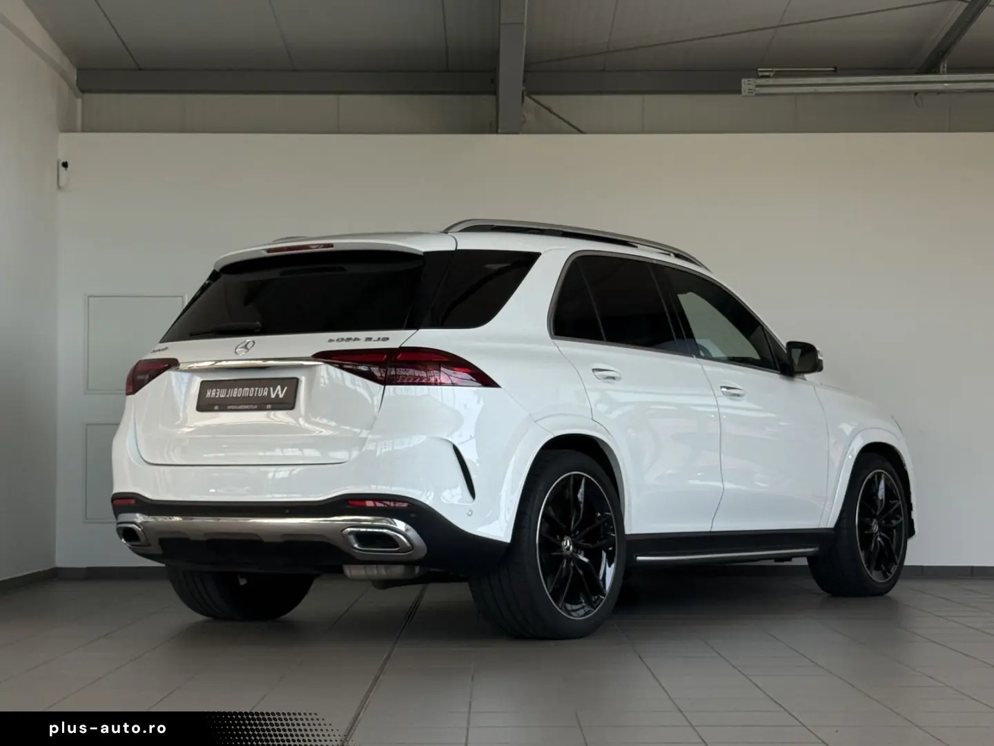 MERCEDES-BENZ GLE 450 AMG LINE  PANO HUD 360 DIST LUFT 7SITZ