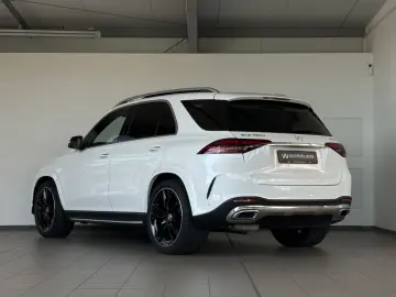 MERCEDES-BENZ GLE 450 AMG LINE  PANO HUD 360 DIST LUFT 7SITZ