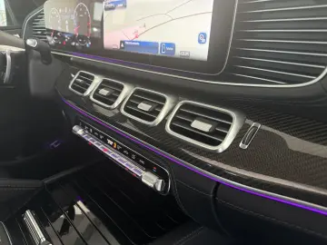 MERCEDES-BENZ GLE 450 AMG LINE  PANO HUD 360 DIST LUFT 7SITZ