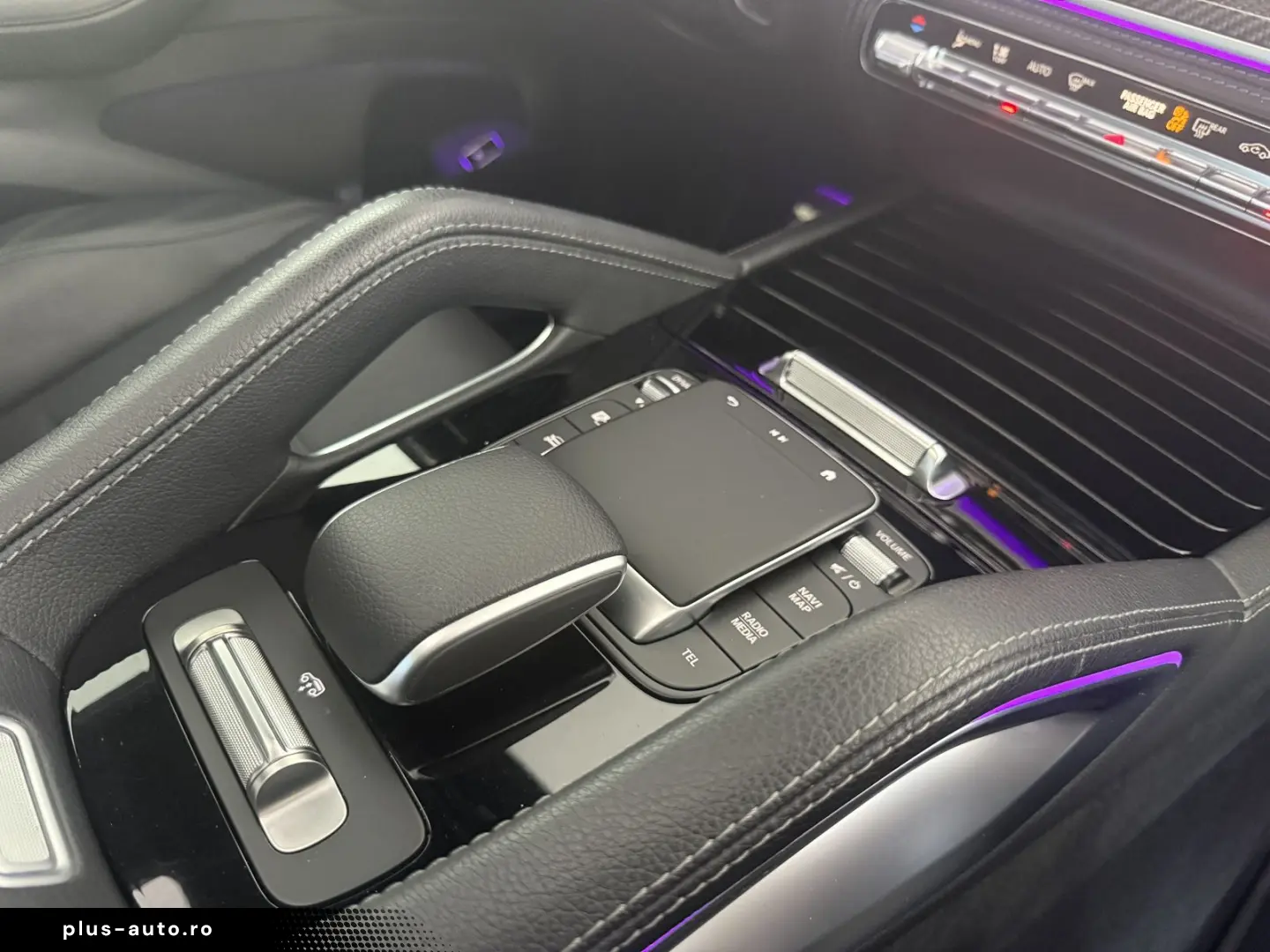 MERCEDES-BENZ GLE 450 AMG LINE  PANO HUD 360 DIST LUFT 7SITZ