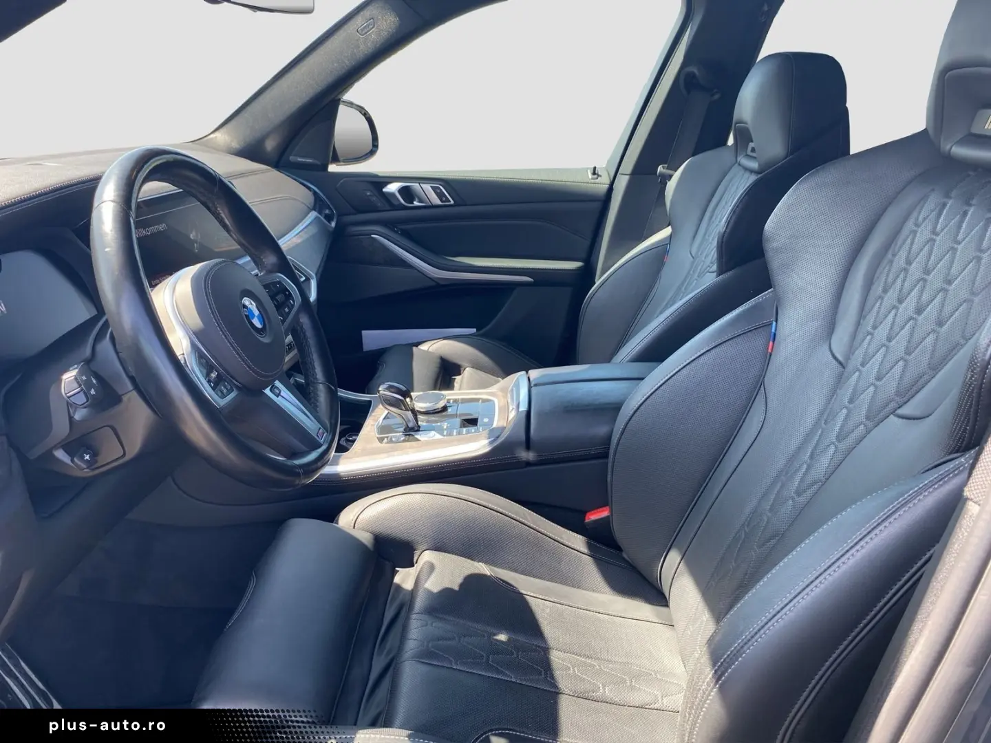 BMW X5 xDrive40d (M-Sport Navi AHK HUD H K ACC WLAN)