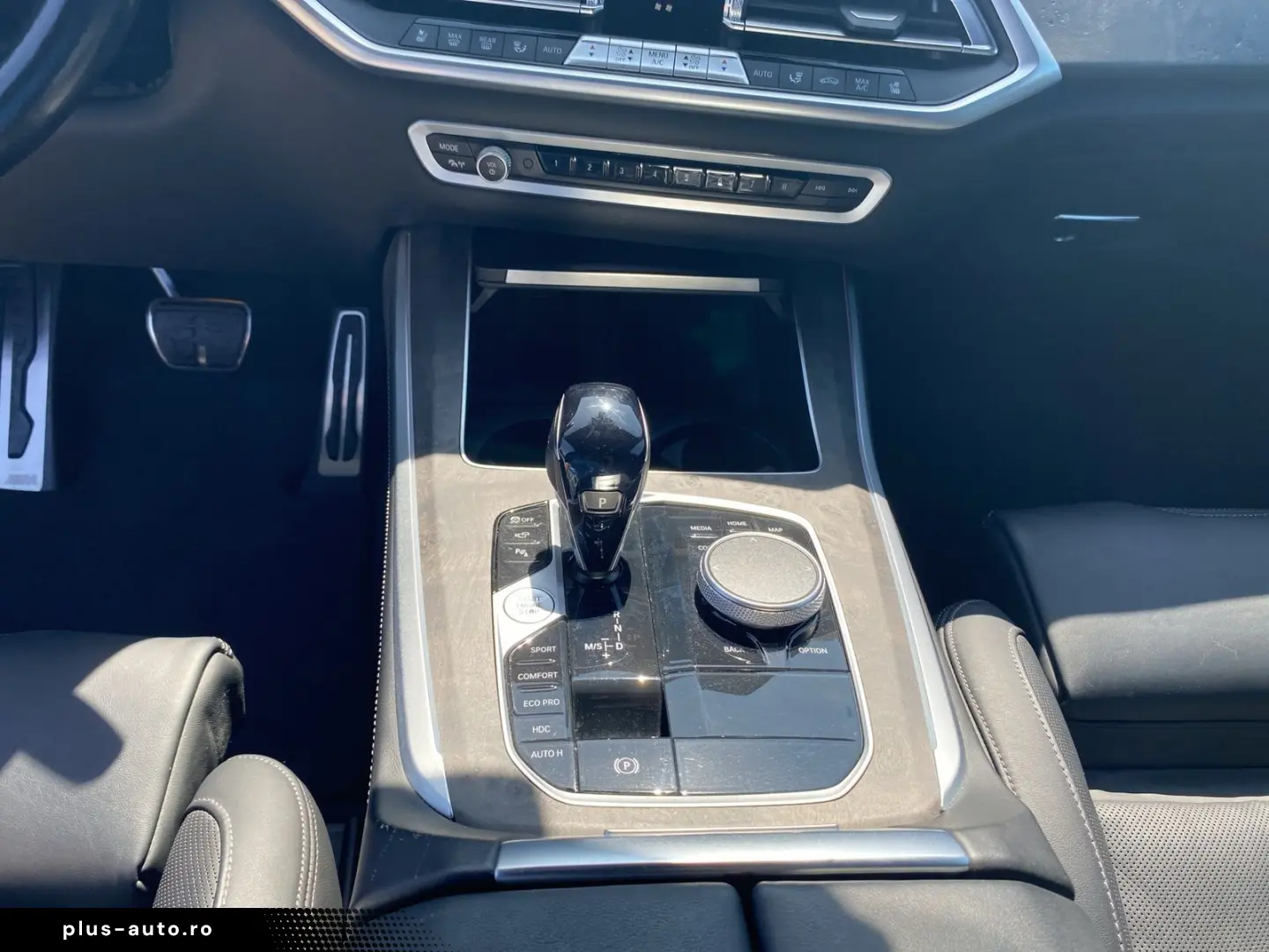 BMW X5 xDrive40d (M-Sport Navi AHK HUD H K ACC WLAN)