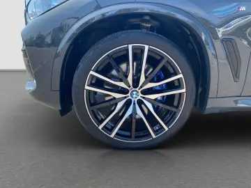 BMW X5 xDrive40d (M-Sport Navi AHK HUD H K ACC WLAN)