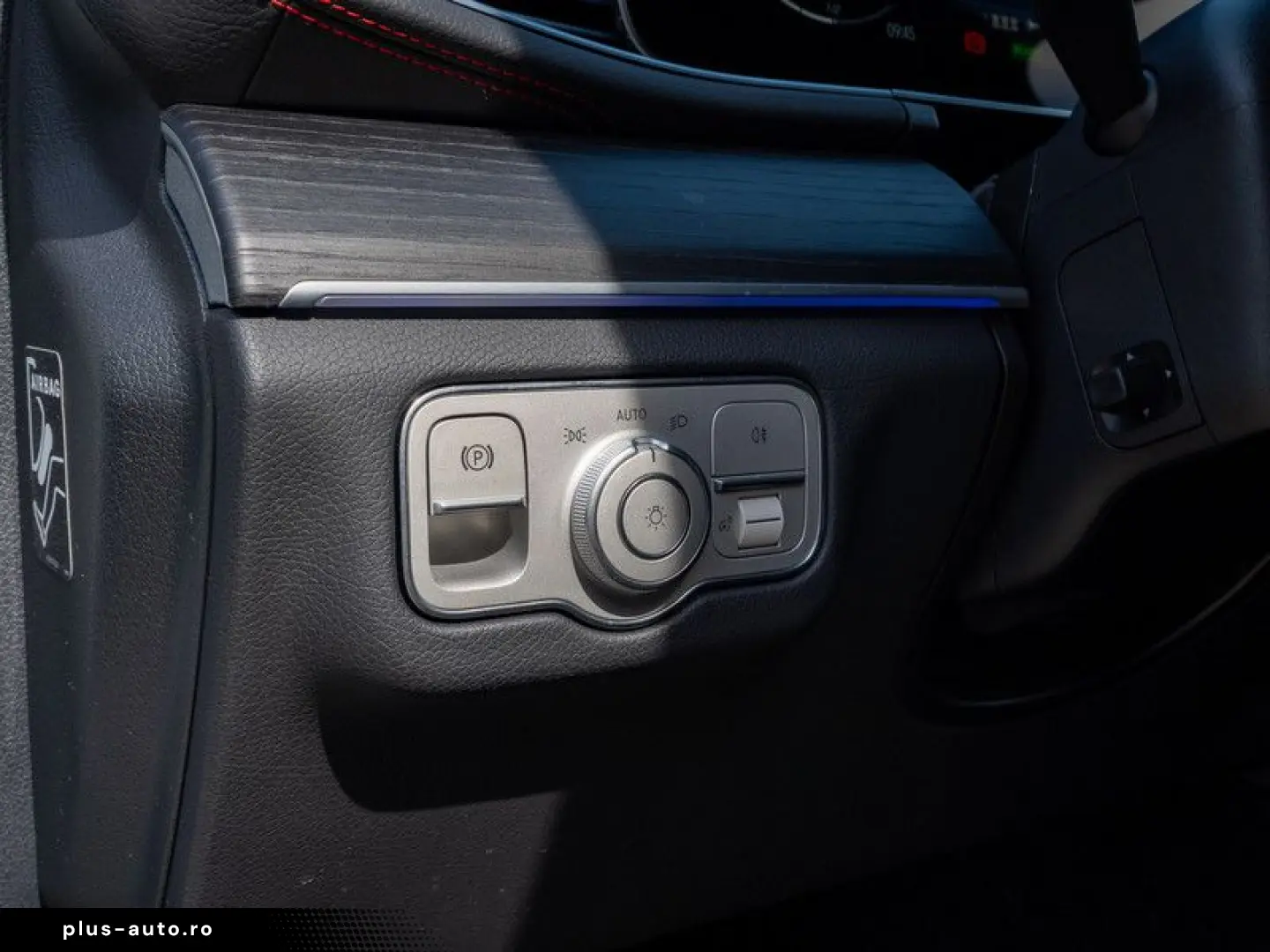 MERCEDES-BENZ GLE 2025 — imagine 18