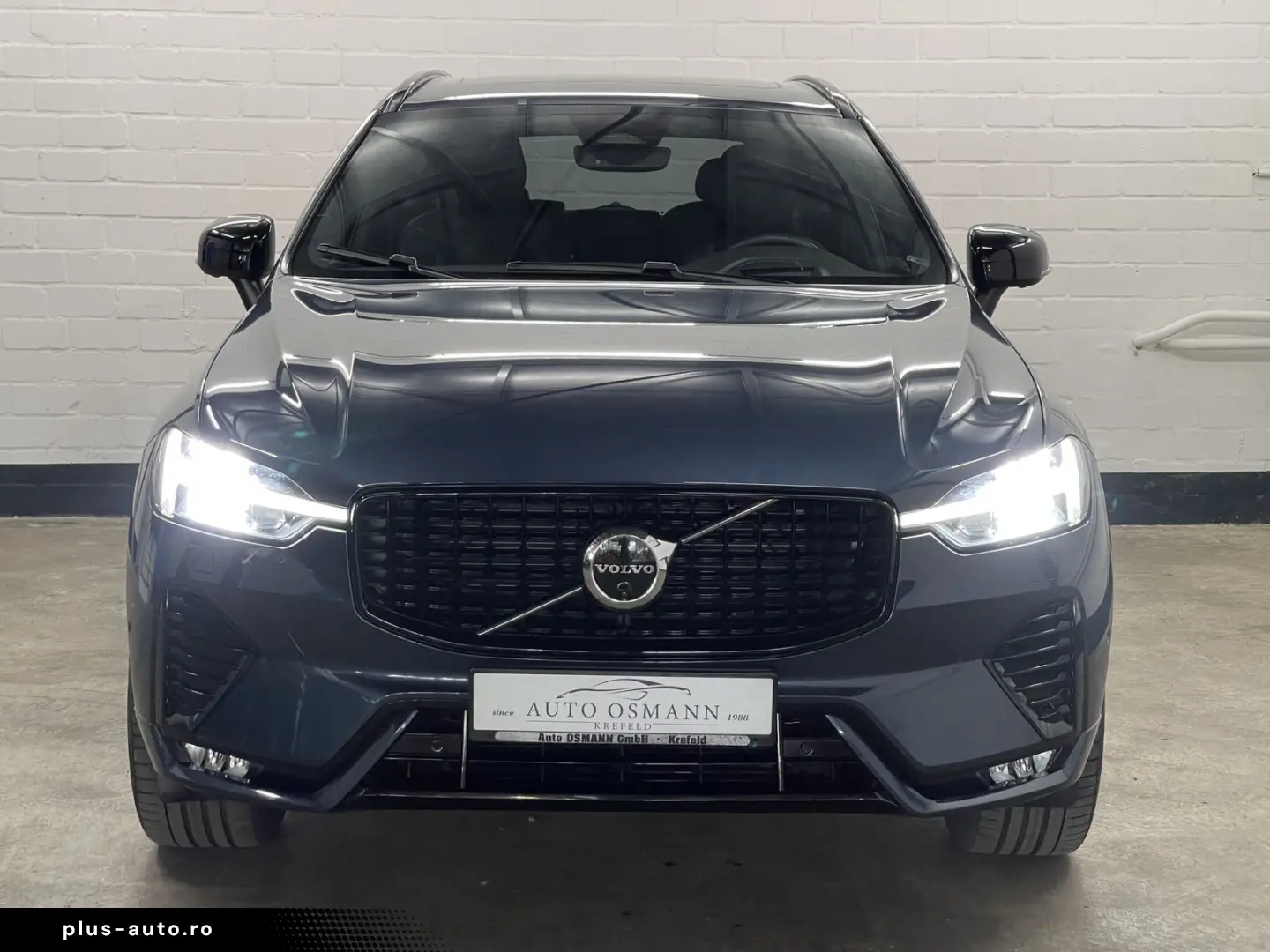 VOLVO XC60 B5 D AWD Geartronic RDesign   PANO   360