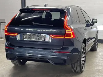 VOLVO XC60 B5 D AWD Geartronic RDesign   PANO   360