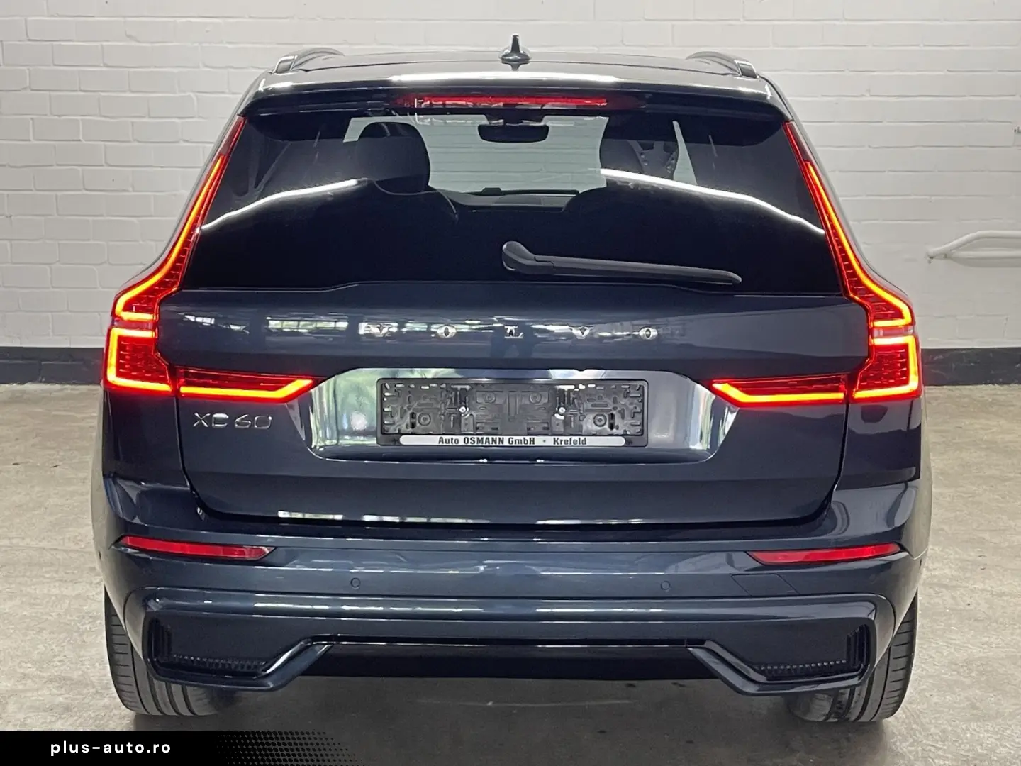 VOLVO XC60 B5 D AWD Geartronic RDesign   PANO   360