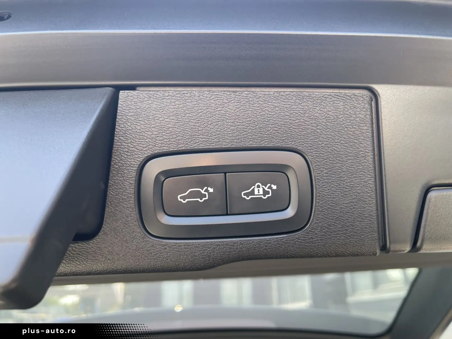 VOLVO XC60 B5 D AWD Geartronic RDesign   PANO   360