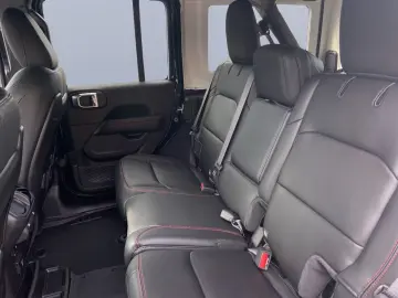 Jeep Wrangler Burner Rubicon 2.0l 272 HP