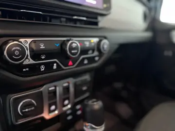 JEEP Wrangler Sport S MY2024  LED Carplay Sound ACC