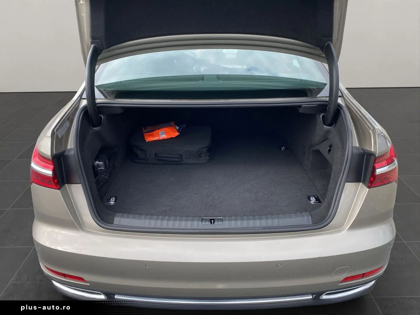 AUDI A6 50e quattro sport 2.0 TFSI  KAMERA AHK