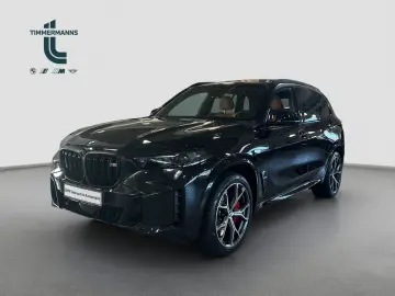 BMW X5 M60i