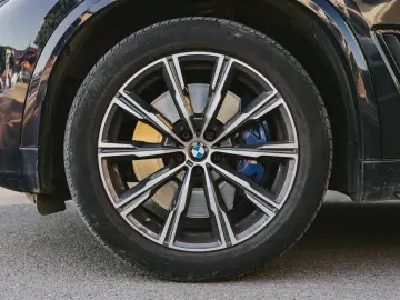 BMW x5 xDrive40i