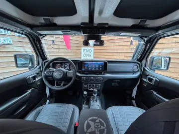 Jeep Wrangler 3 6L Sports S 4X4 Alpine ACC LED AHK